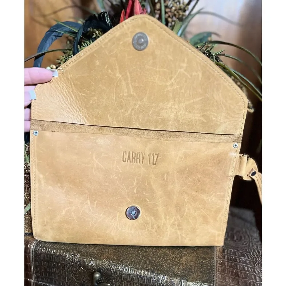 Carry 117 Tan Alem Clutch Leather Wristlet NWOT